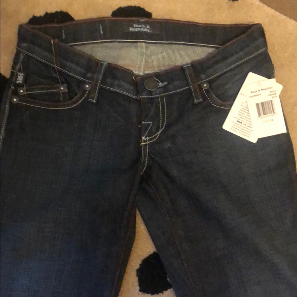 Rock&Republic “Ciggy” Jeans. Ankle cigarette cut